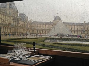 Una Mama Louvre